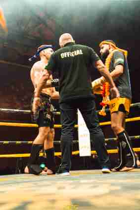 Fight 14 - Khan vs Pettifer - Image 5