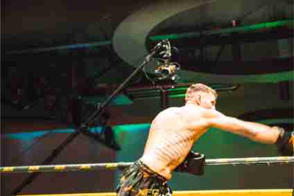 Fight 14 - Khan vs Pettifer - Image 15