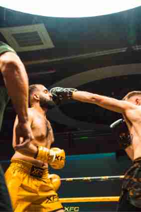 Fight 14 - Khan vs Pettifer - Image 19