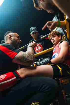 Fight 5 - Singh vs Griffiths - Image 18